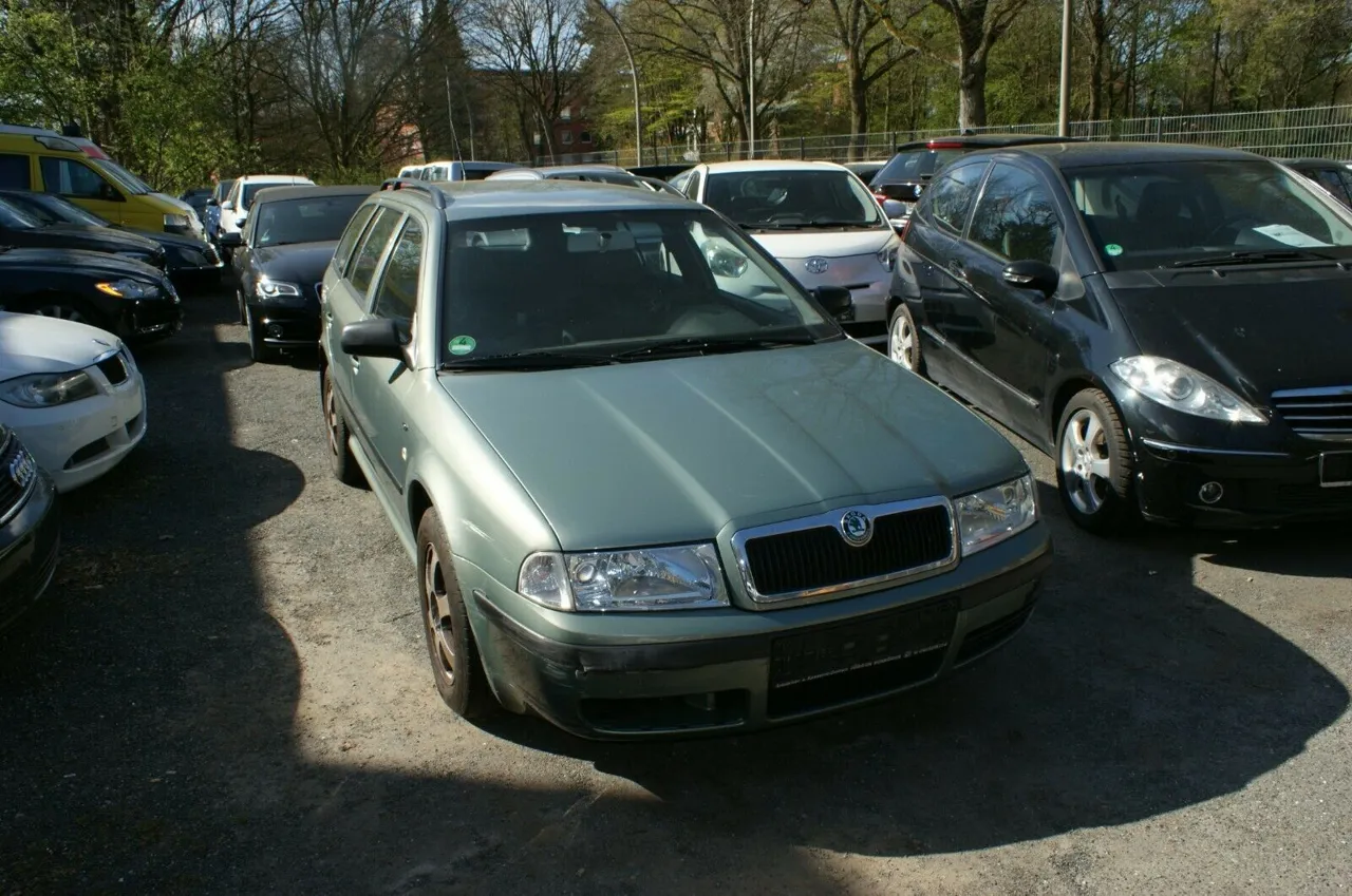 Skoda Octavia Combi Elegance
